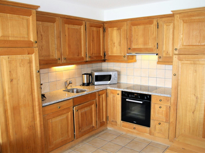 Private kitchen 4, Cozy Apartment With Valley Views, Sion