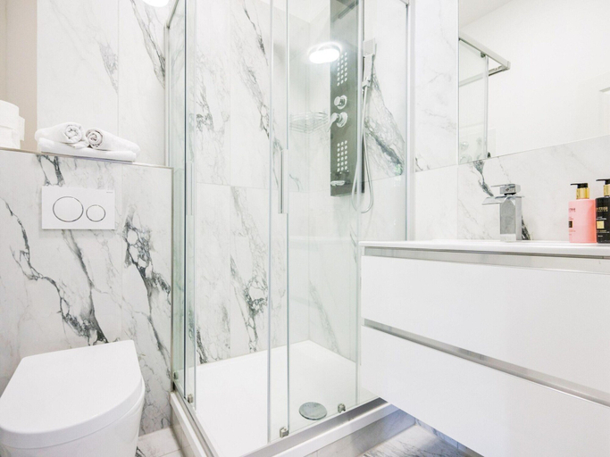Bathroom 5, Apartment im schönen Taunus, Limburg-Weilburg