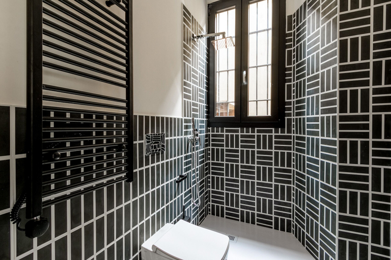 Bathroom 4, Palazzo Quantum 1, Milano