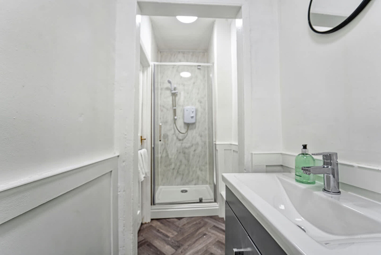 Room 2, Host Stay Hills Dwelling, Worcestershire