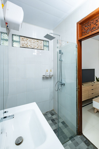 Bathroom 5, Villa Kayu Amertha, Tabanan