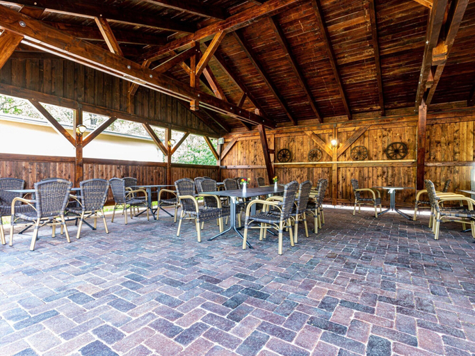 Outdoor dining, Freundliche Wohnung in Lubben an der Spree, Dahme-Spreewald