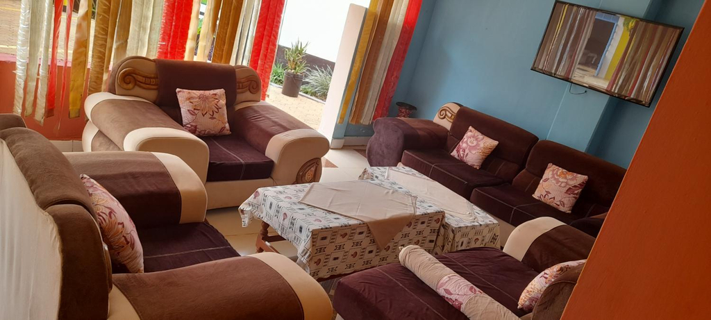 Others 3, TOPSSY HOTEL AND RESTAURANT, Ugenya