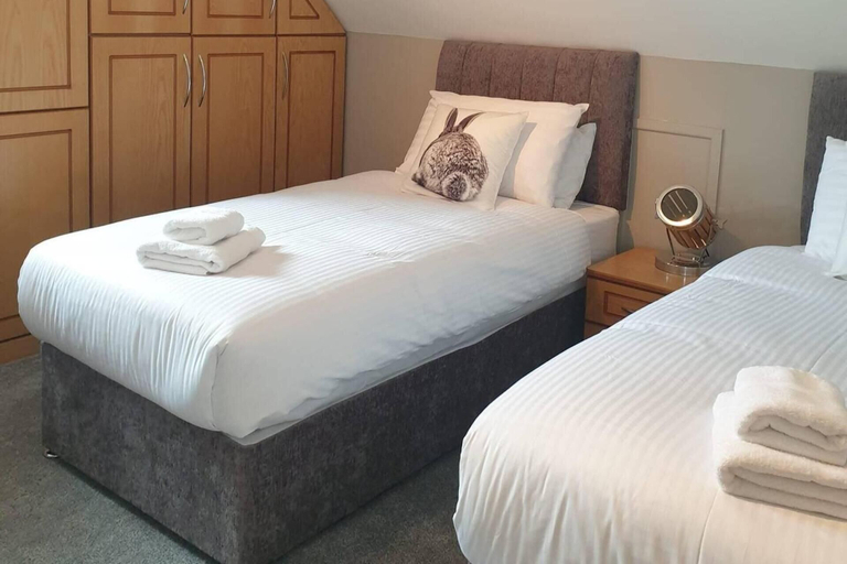 Room 2, Overlooking Carlingford Lough Modern and Spacious!