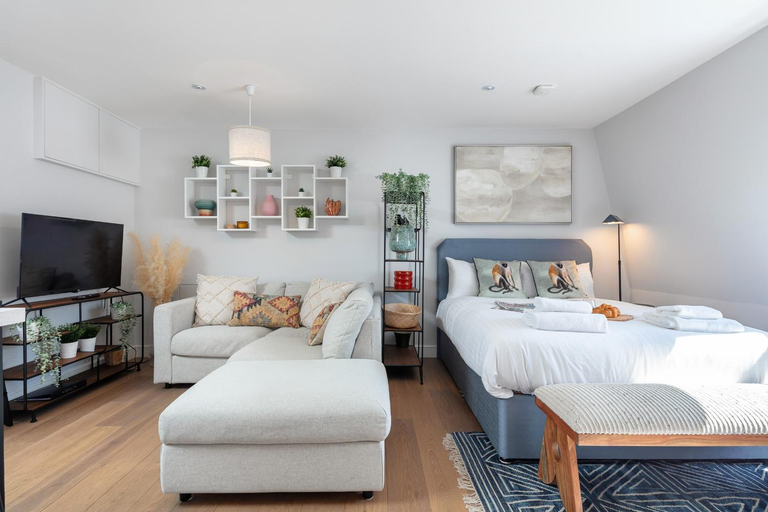 Others 4, Notting Hill Apartments Collection, London