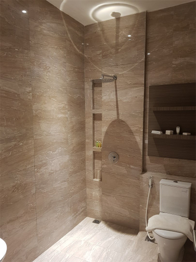 Bathroom 5, Sanghyang Indah Spa Resort, Serang