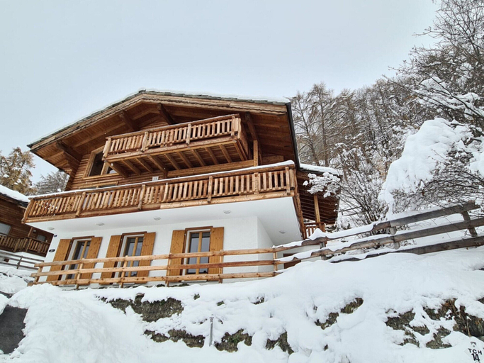 Exterior 3, Spacious Chalet With Patio Facing Mountains, Conthey