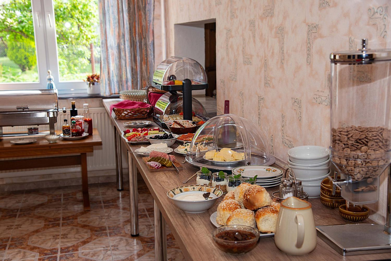 Food & Drinks 5, Villa Anna, Sławno