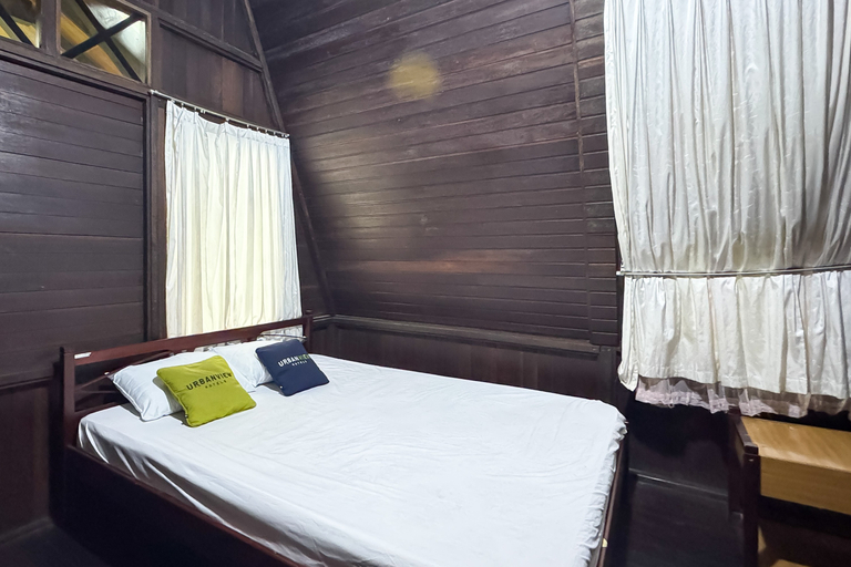Urbanview Hotel AR Cottage Gambung, Bandung