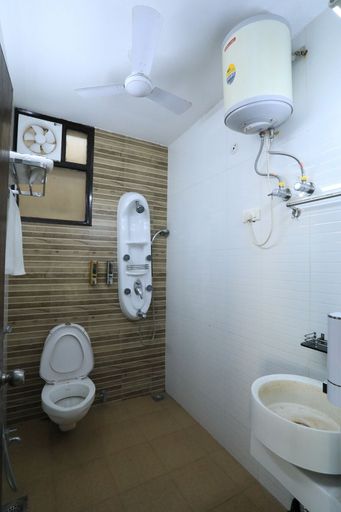Bathroom 5, Banipark Service Apartment, Jaipur