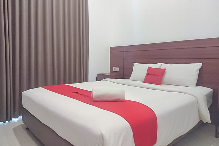 RedDoorz @ Jalan Siliwangi Semarang, Semarang