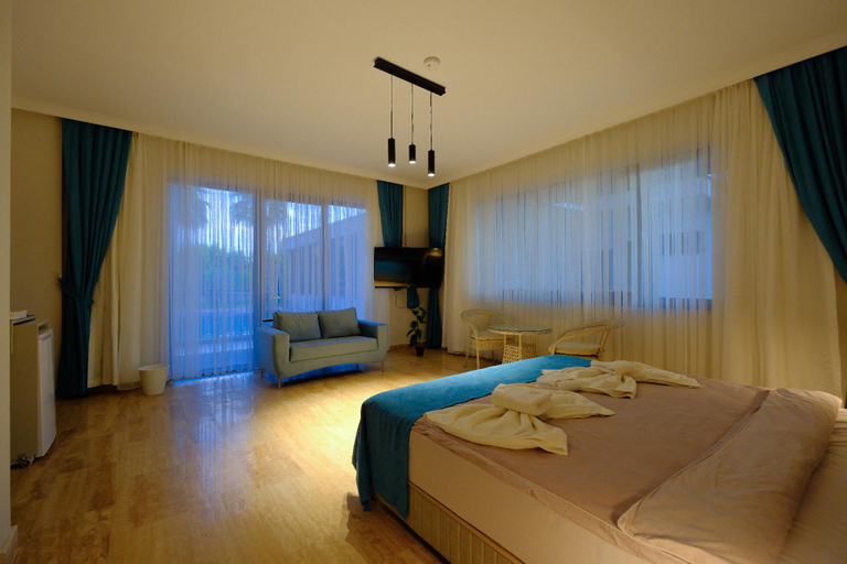 Bedroom 6