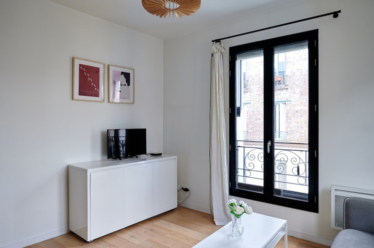 Others 3, New apartment Boulogne facing Les passages, Hauts-de-Seine