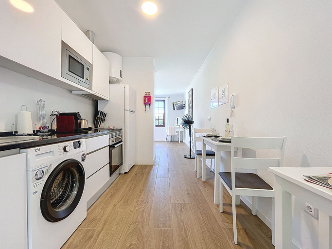 Room 3, Sweet Home Madeira E by Atlantic Holiday, Funchal