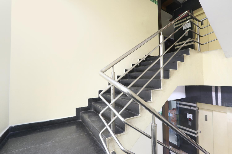 Public Area 2, FabHotel Royal Residency II - Nr Lakdikapul Metro Station, Hyderabad