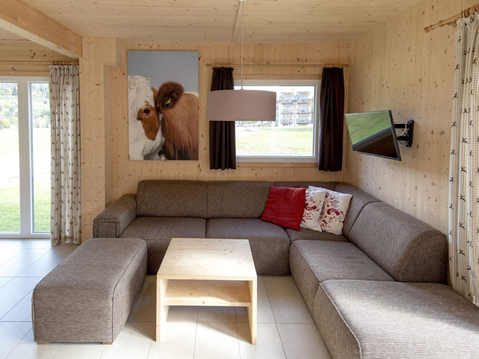 Others 5, Lively Chalet Near Ski-slope, Murau