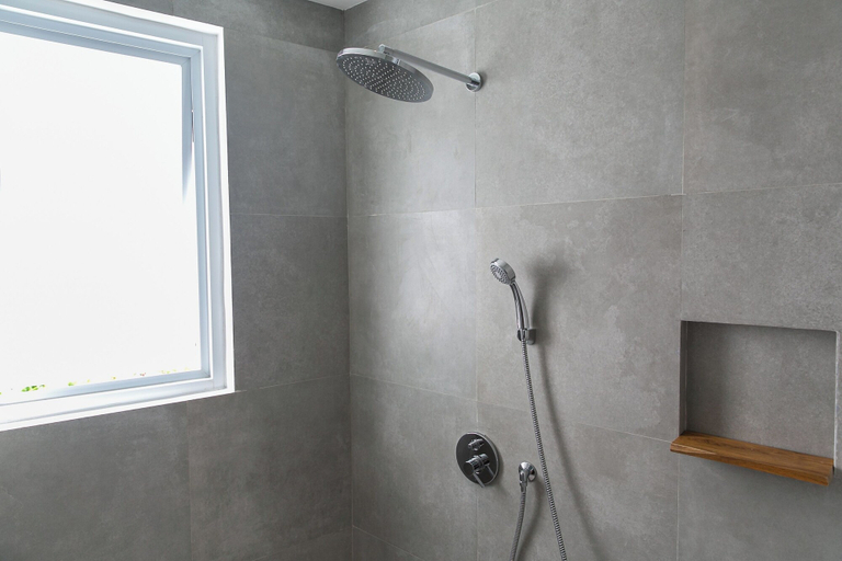 Bathroom 4
