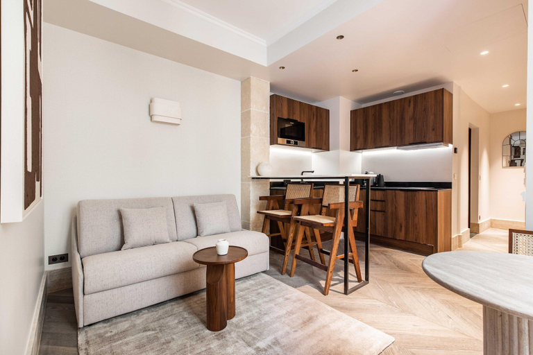 Others 5, Elegant apartment - 1BR4P - Rue Saint-Honore, Paris