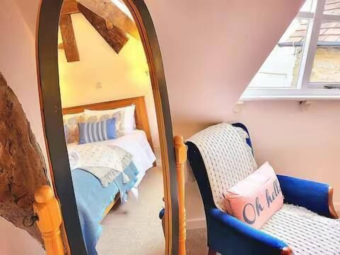 Room 2, Host Stay Gwenelin Cottage, Worcestershire