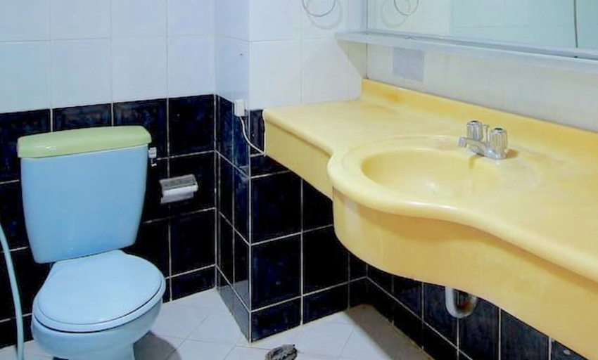 Bathroom 4, Makati Rio Hotel, Bengkulu