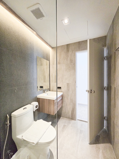 Bathroom 17