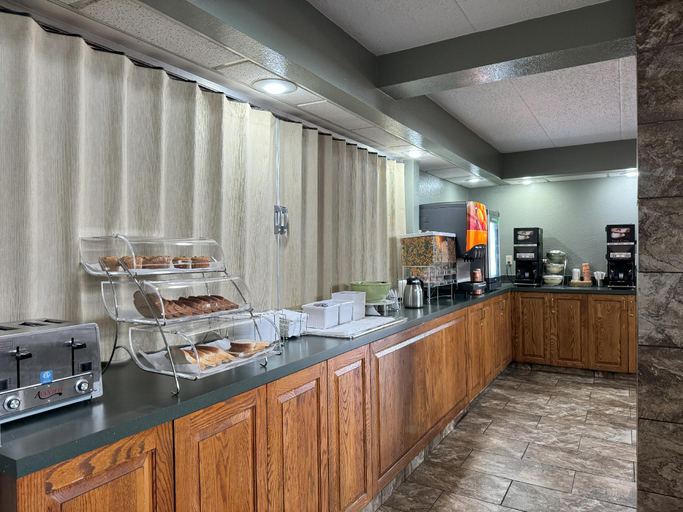 Public Area 2, Quality Inn Mason Near Kings Island, Warren