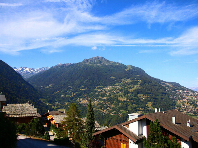 View from property 2, Apartment With Quiet Atmosphere, Sion