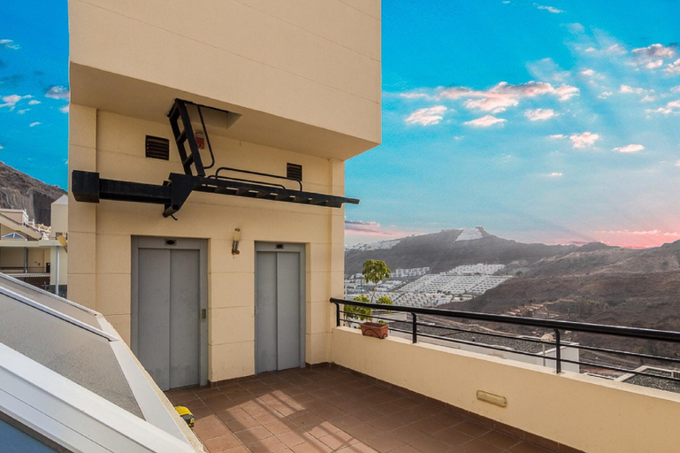 Others 4, Apartment With Jacuzzi and pool access, Las Palmas