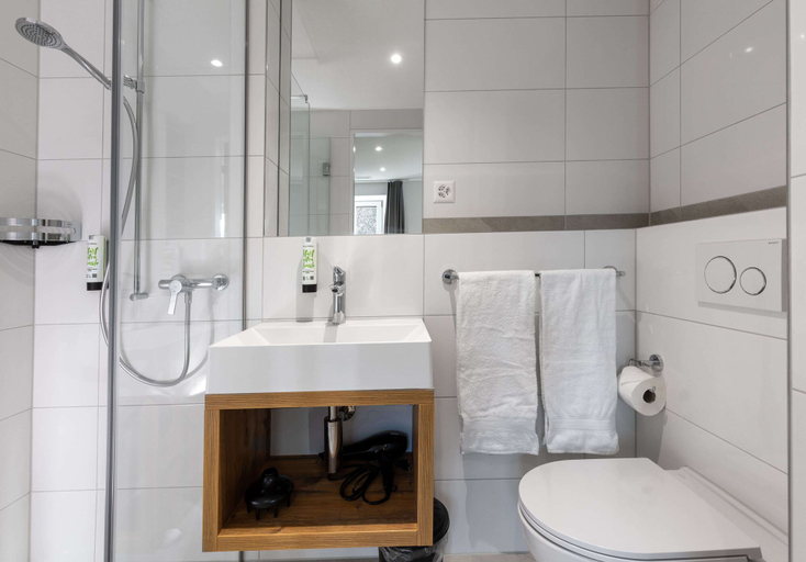 Bathroom 3, Hotel MeiSTAY - Self-Check-in, Lenzburg