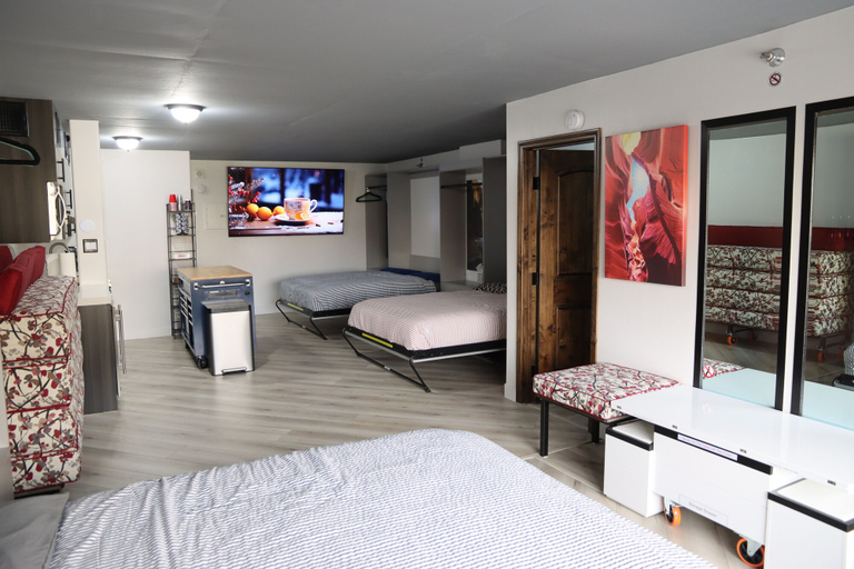Bedroom 3, LVStripHouse Condos Sleeps up to 14, Clark