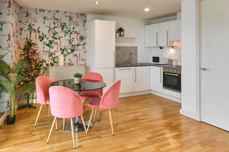 Room 3, Host Stay - Canal View Apartment, Manchester