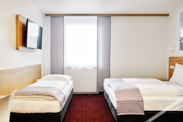 Bedroom 2, McDreams Hotel Dusseldorf-City, Düsseldorf