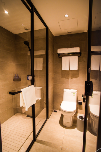 Bathroom 4, Hanting Hotel Beijing Huojian Wanyuan, Beijing