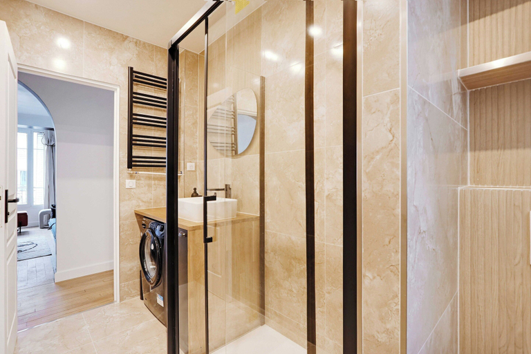 Bathroom 2, Cosy Apartment - 2br/6p - Saint-mande, Val-de-Marne