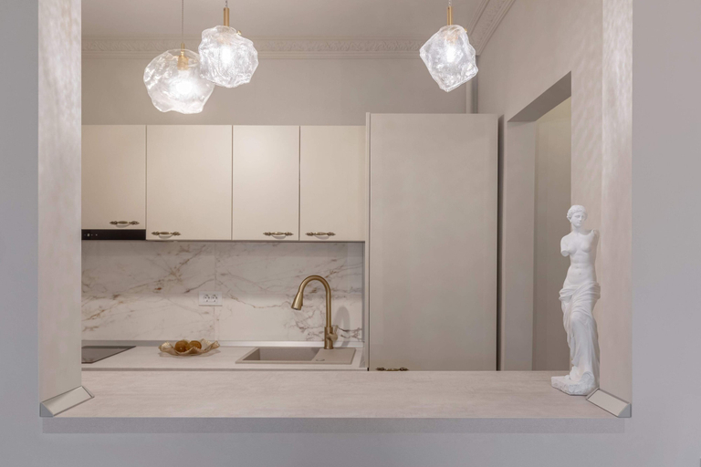 Bathroom 4, Parisian-Inspired 1BR in the Heart of Bucharest - Balcony, AC & Fully Equipped, Municipiul Bucuresti