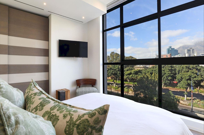 Room 5, Precinct Corner Two Bedroom Waterfront Apartment - 221, City of Cape Town