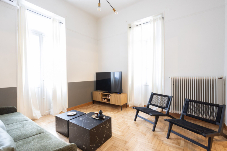 Room 4, Vintage Acropolis Retreat Charming 3-bdrm in Koukaki, Attica