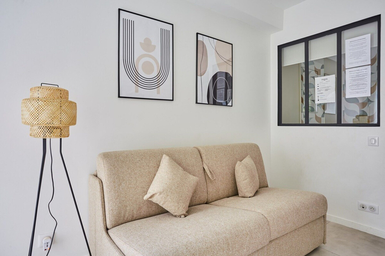 Living area 5, Cozy and New Flat Le Marais/ Place des Vosges, Paris