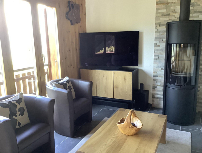 Others 5, Sunny Chalet in Veysonnaz With Garden, Sion