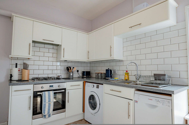 Room 2, Host Stay Cannon Apartment, Worcestershire