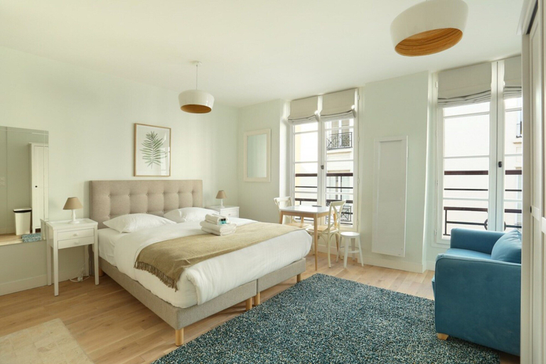 Room 5, Charming Flat With AC - Center of Paris, Paris
