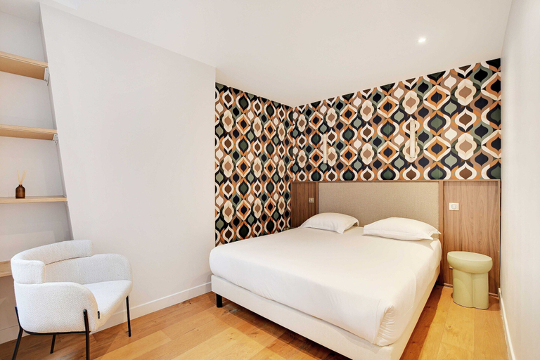 Room 3, Spacious Apartement - 4br/10p - Paris Center, Paris