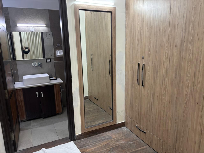 Bathroom 3, TIM Stayz Deharadun, Dehradun