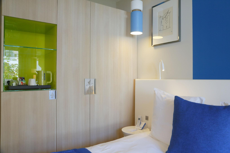 Bedroom 6
