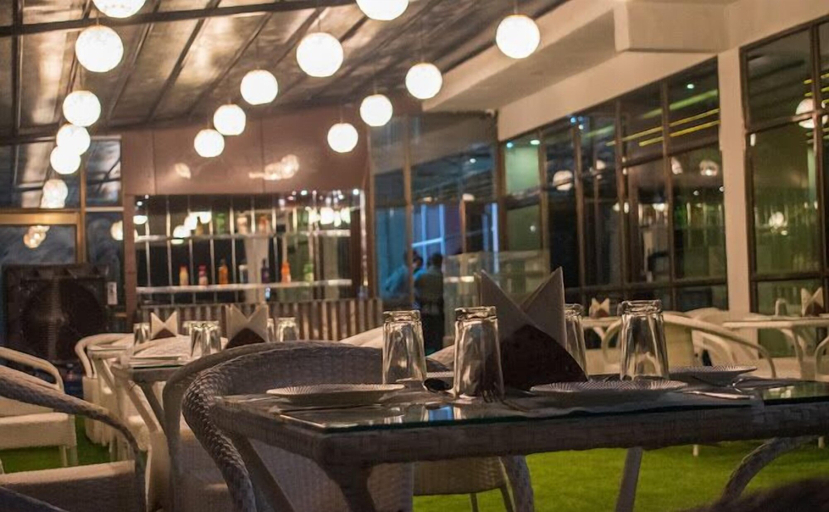 Food & Drinks 3, Hotel Lakeview, Chhatarpur