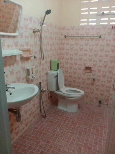 2, Private house Large bed1, Hat Yai