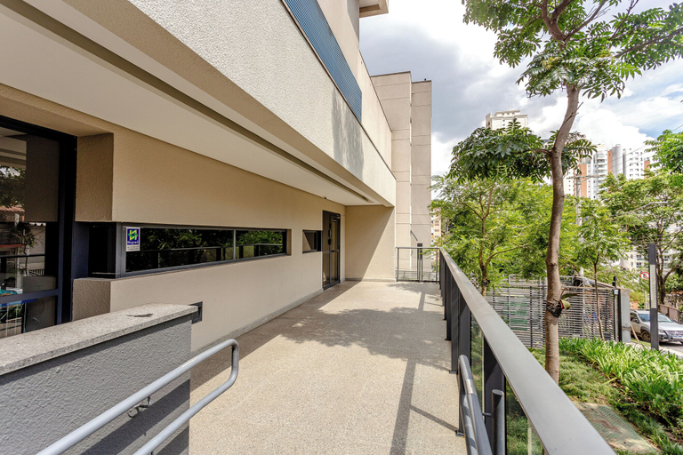 Exterior & Views 2, Piscina-academia-AC-Brazilian Corner, São Paulo