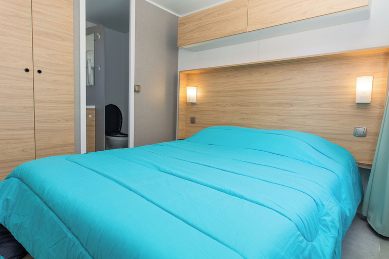 Bedroom 3, Campo di Mare, Corse-du-Sud