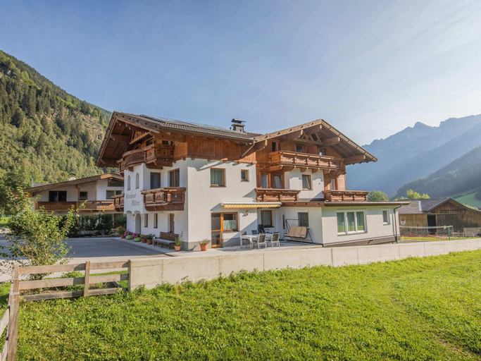 Others 4, Apartment in Milders Near Stubai Glacier, Innsbruck Land