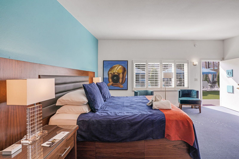 Bedroom 4, Inndulge Iconic Gay Men S Resort, Riverside